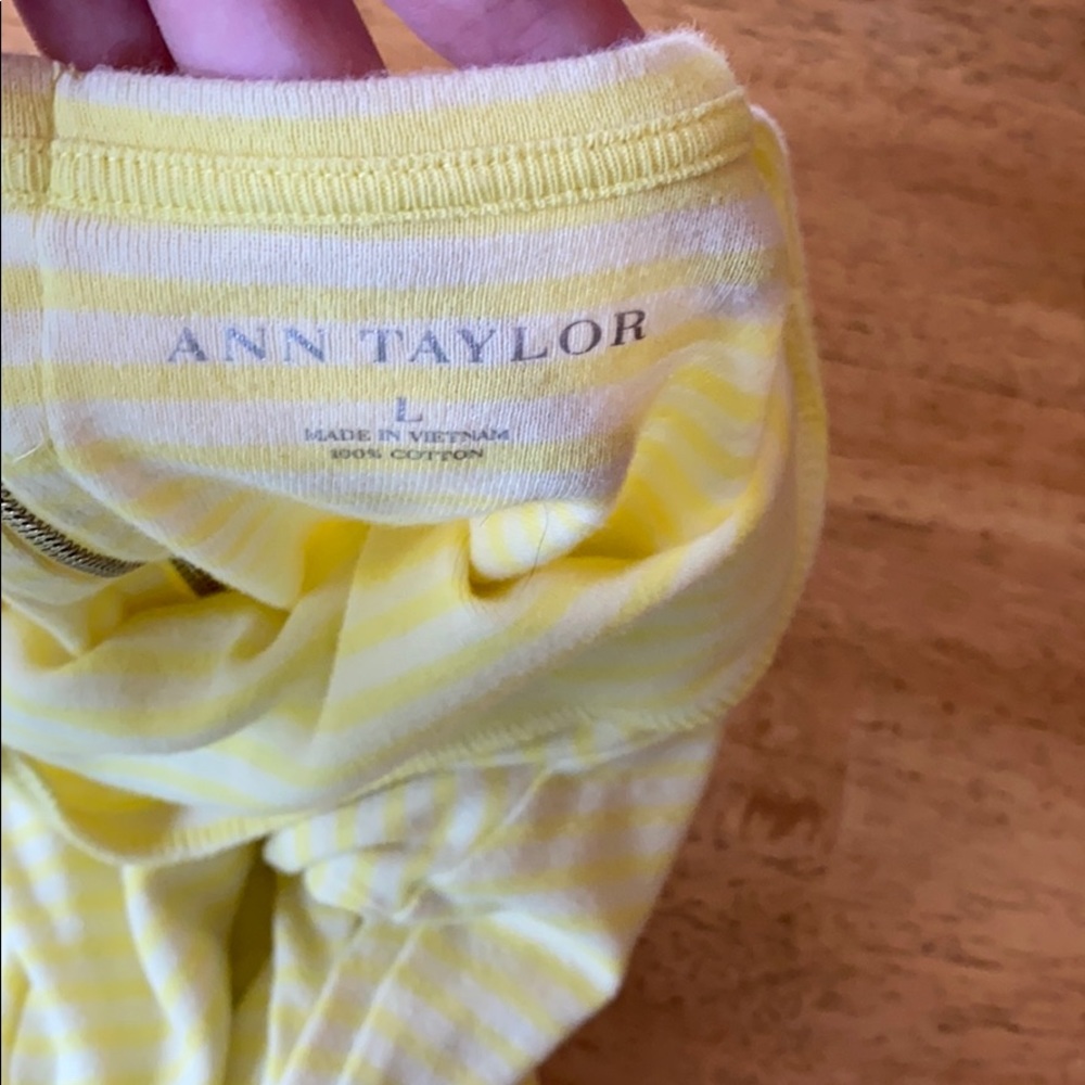 Ann Taylor top - Picture 3 of 3